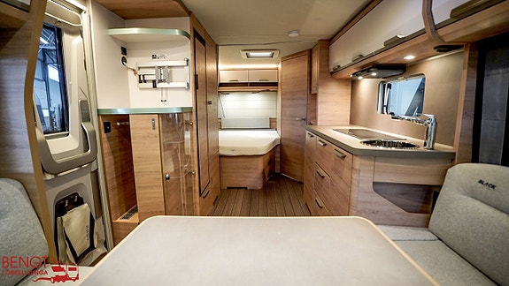 Knaus SÜDWIND BLACK SELECTION 580 UF | KAMPANJ 12 of 21