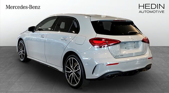 Mercedes-Benz A250 e 2 of 5