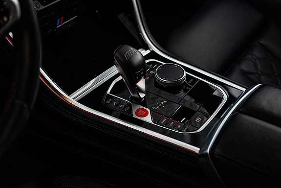 BMW M8 20 of 30