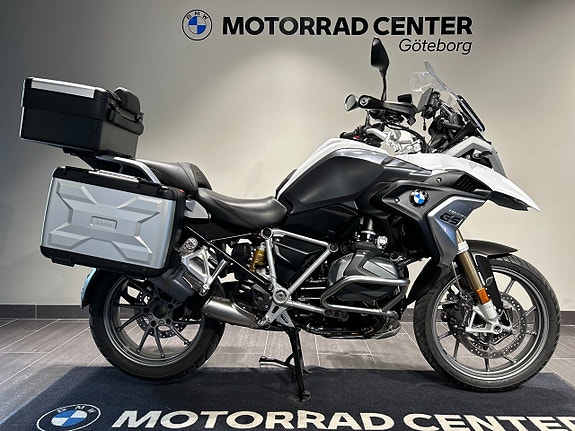 BMW R1250GS/Nu 194.900kr!/Ränta 3,45%/ 1303 mil /Väskor/Lågt chassi 2 of 5