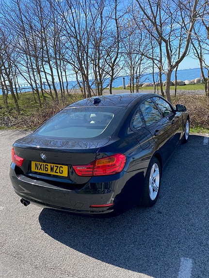 BMW 420d 3 of 5