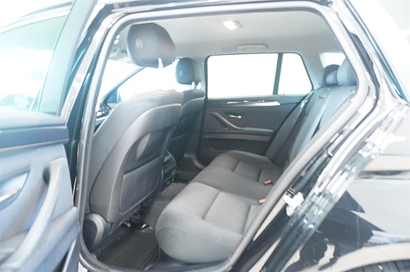 BMW 520d 9 of 14