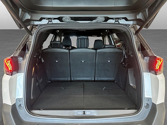 Peugeot 5008 17 of 17