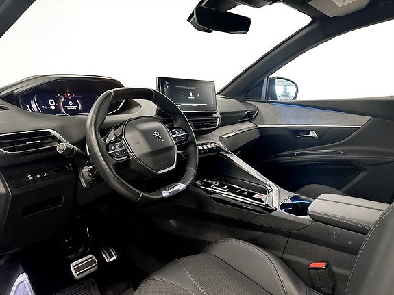 Peugeot 5008 4 of 5