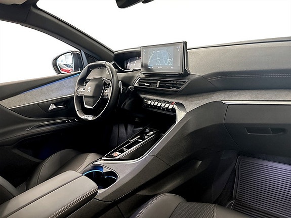 Peugeot 5008 13 of 17