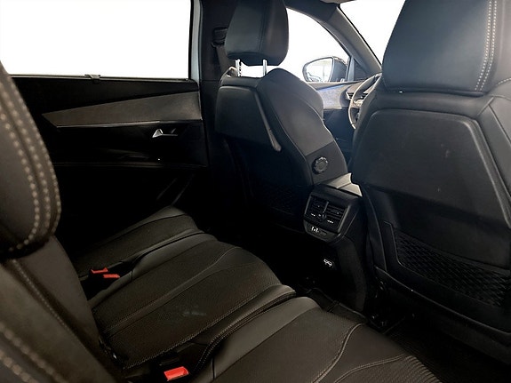 Peugeot 5008 14 of 17