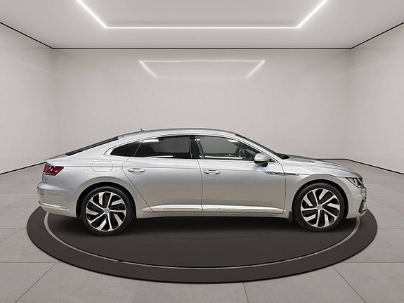 Volkswagen Arteon 27 of 29