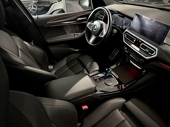 BMW iX3 23 of 28