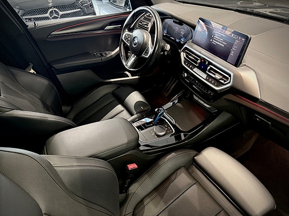 BMW iX3 13 of 28
