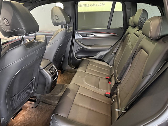 BMW iX3 12 of 28