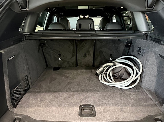BMW iX3 22 of 28