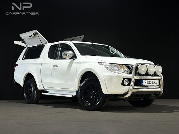 Mitsubishi L200 Club Cab 4 of 5