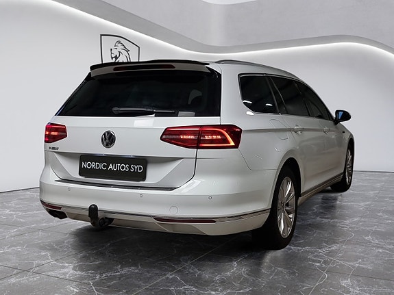 Volkswagen Passat 5 of 5