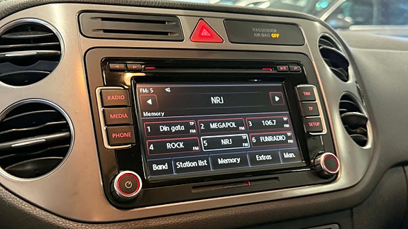 Volkswagen Tiguan 12 of 18