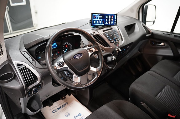 Ford Transit Custom 8 of 19