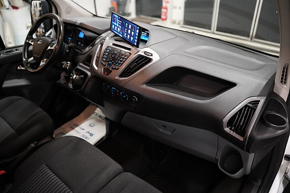 Ford Transit Custom 10 of 19