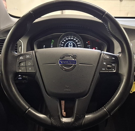 Volvo V60 21 of 22