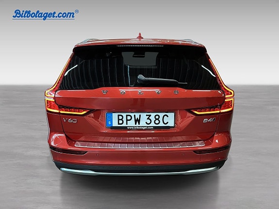 Volvo V60 Cross Country 6 of 18