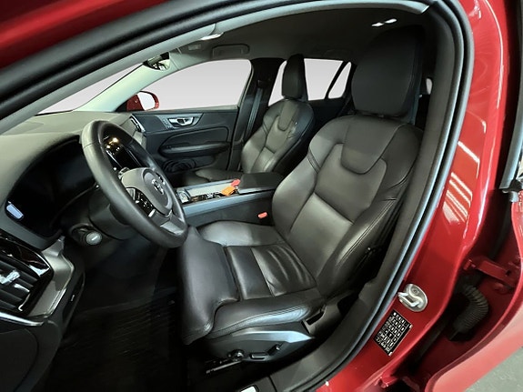 Volvo V60 Cross Country 9 of 18