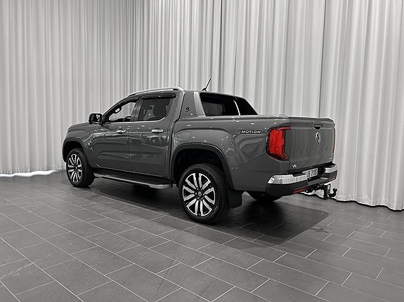 Volkswagen Amarok 3 of 15