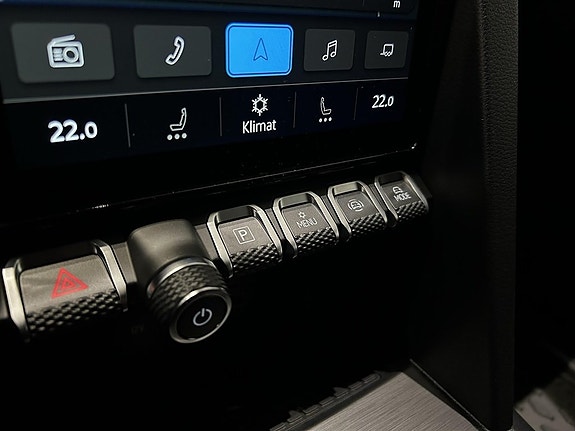 Volkswagen Amarok 14 of 15