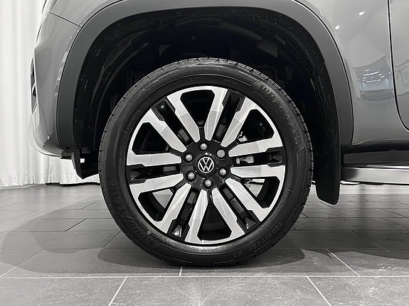 Volkswagen Amarok 5 of 15