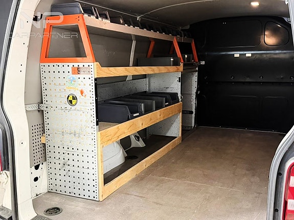 Volkswagen Transporter 21 of 23