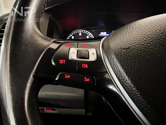 Volkswagen Transporter 12 of 23