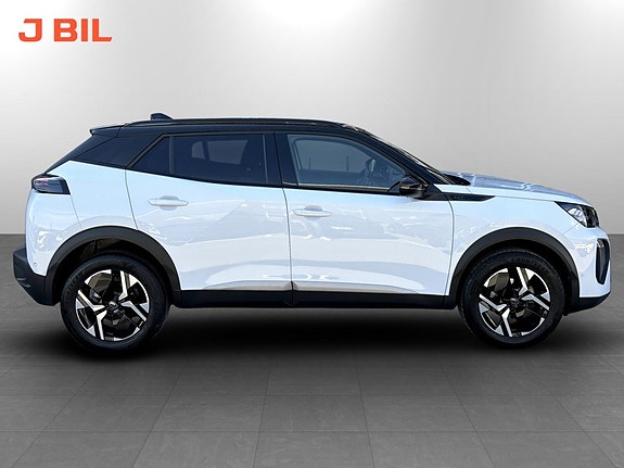 Peugeot 2008 15 of 17
