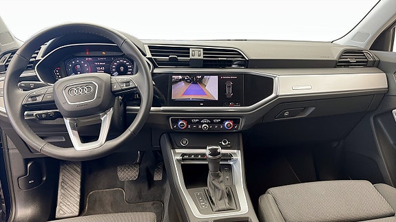 Audi Q3 10 of 13