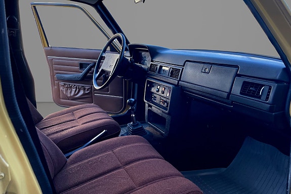 Volvo 244 10 of 16
