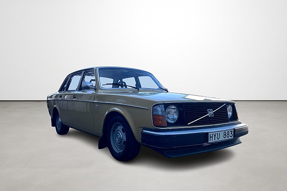 Volvo 244 6 of 16
