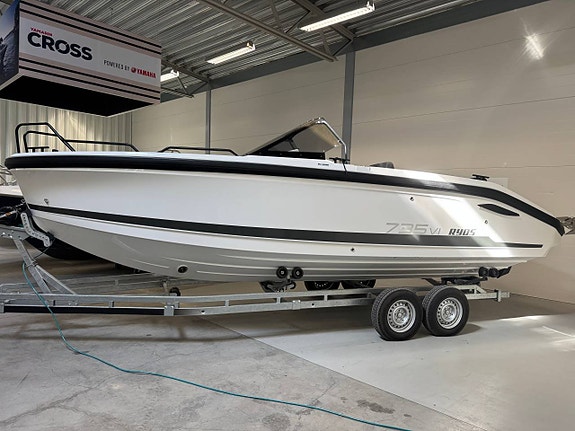Ryds 735 VI Inombordare V8 350 HK *26 timmar* 2 of 12