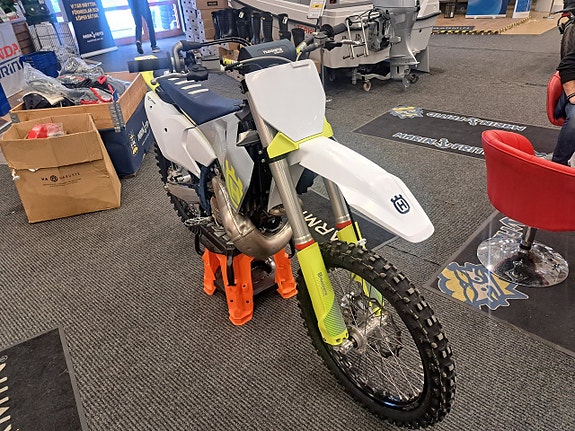 Husqvarna TC250 4 of 4