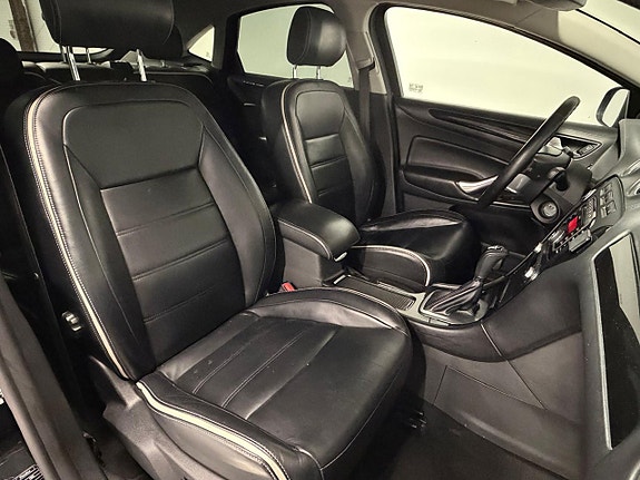 Ford Mondeo 13 of 25