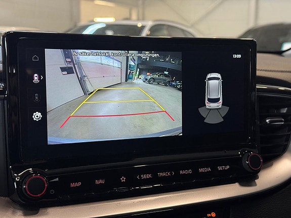 Kia Ceed 10 of 15