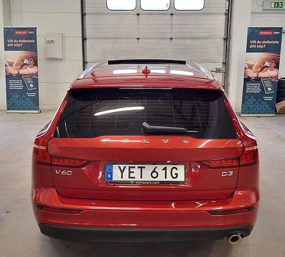 Volvo V60 9 of 29