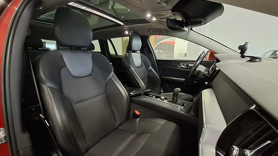 Volvo V60 13 of 29