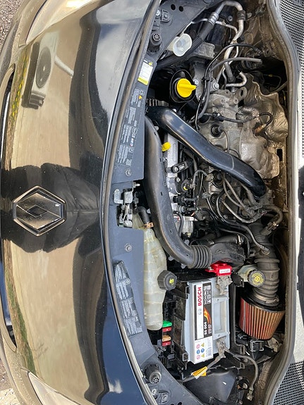 Renault Clio 14 of 15