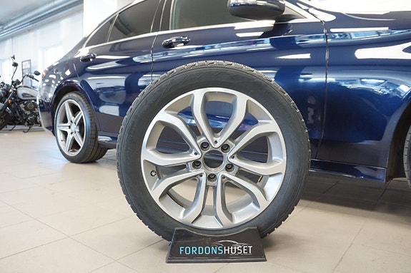 Mercedes-Benz C220 d 16 of 16