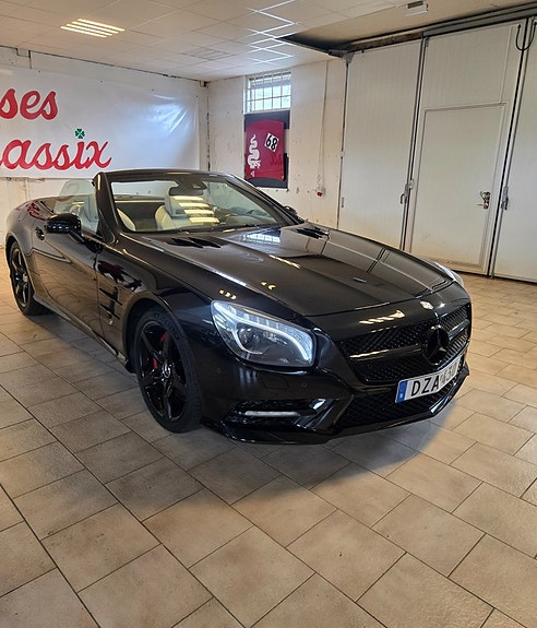 Mercedes-Benz SL500 4 of 11