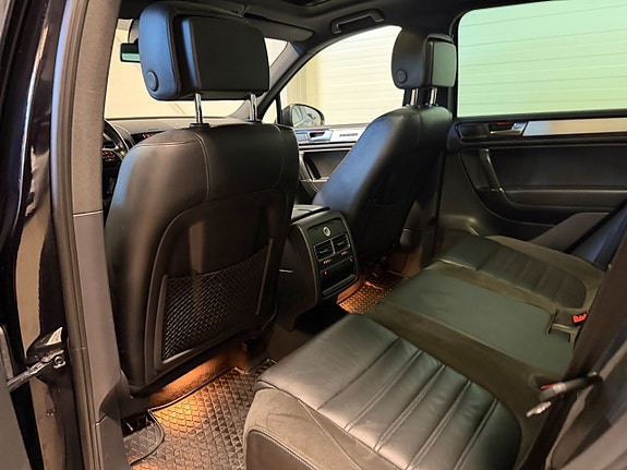 Volkswagen Touareg 16 of 21