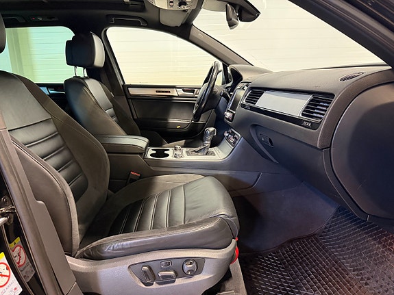 Volkswagen Touareg 11 of 21