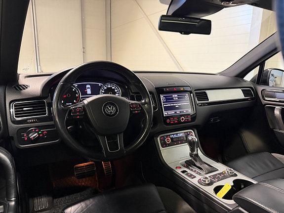 Volkswagen Touareg 13 of 21
