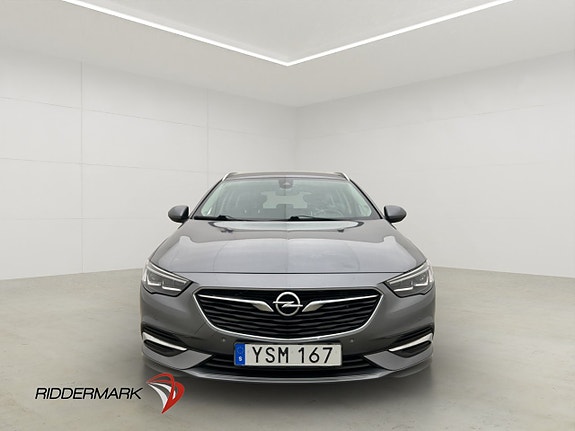 Opel Insignia 2 of 5
