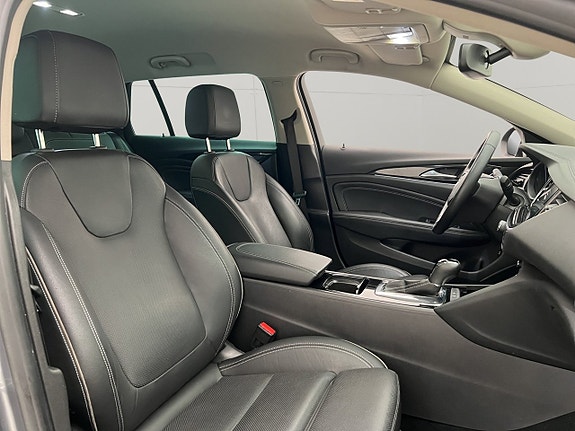 Opel Insignia 10 of 29