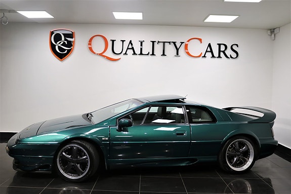 Lotus Esprit 2 of 5