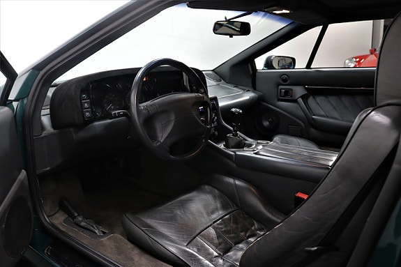 Lotus Esprit 18 of 25
