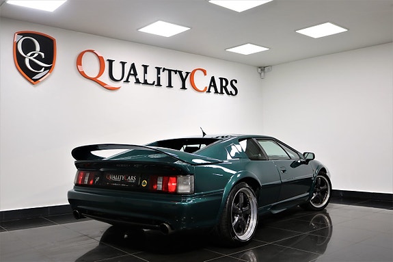 Lotus Esprit 3 of 5