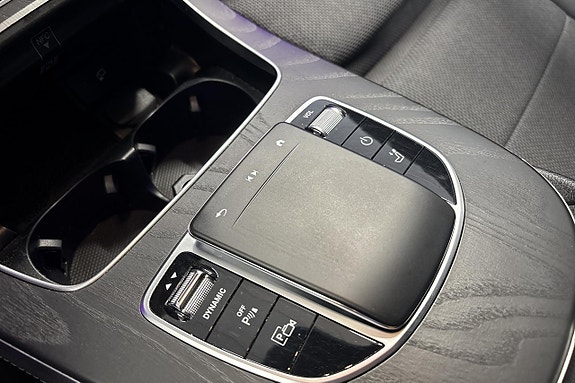 Mercedes-Benz E300 de 15 of 23